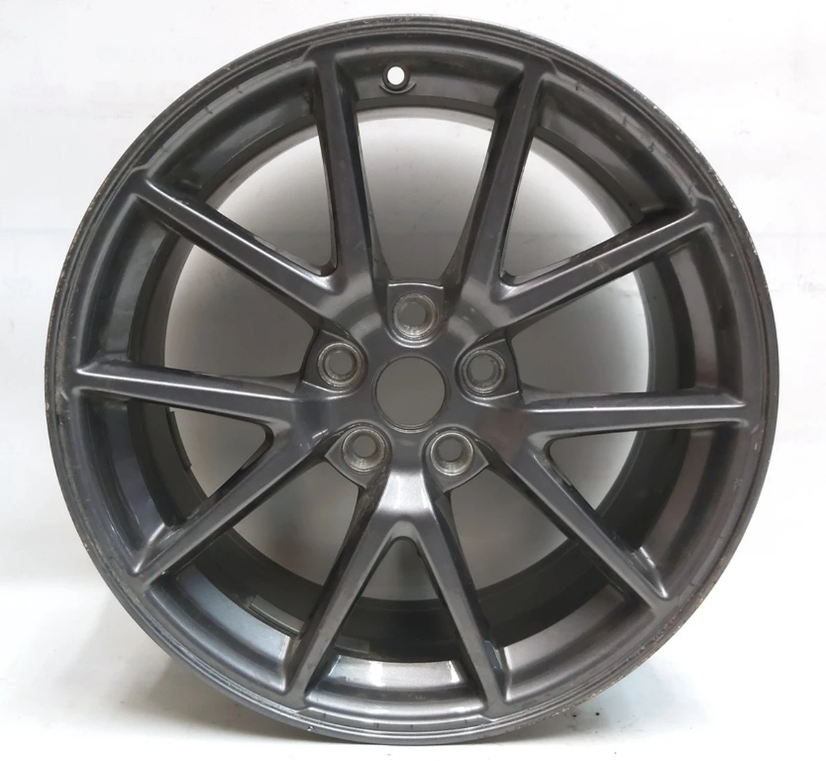 1 WHEEL, 18X8.5J ET40, AERO 279 23 DOT-T Tesla model 3 1044261-00-A