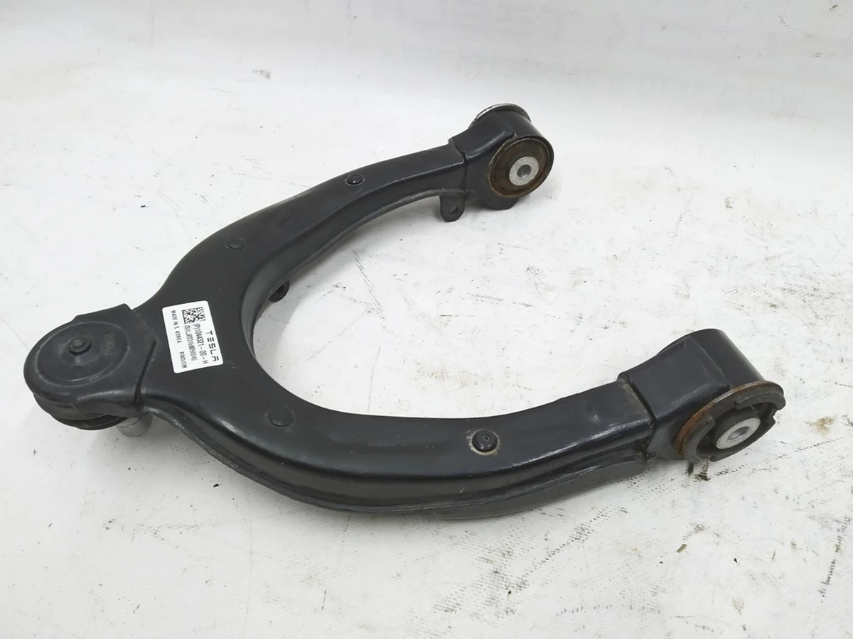 3 Важіль верхній передній лівий (підкова) RWD AWD Tesla Model 3, Model 3 Jan 2024, Model Y, Model Y Feb 2025 1044321-00-J