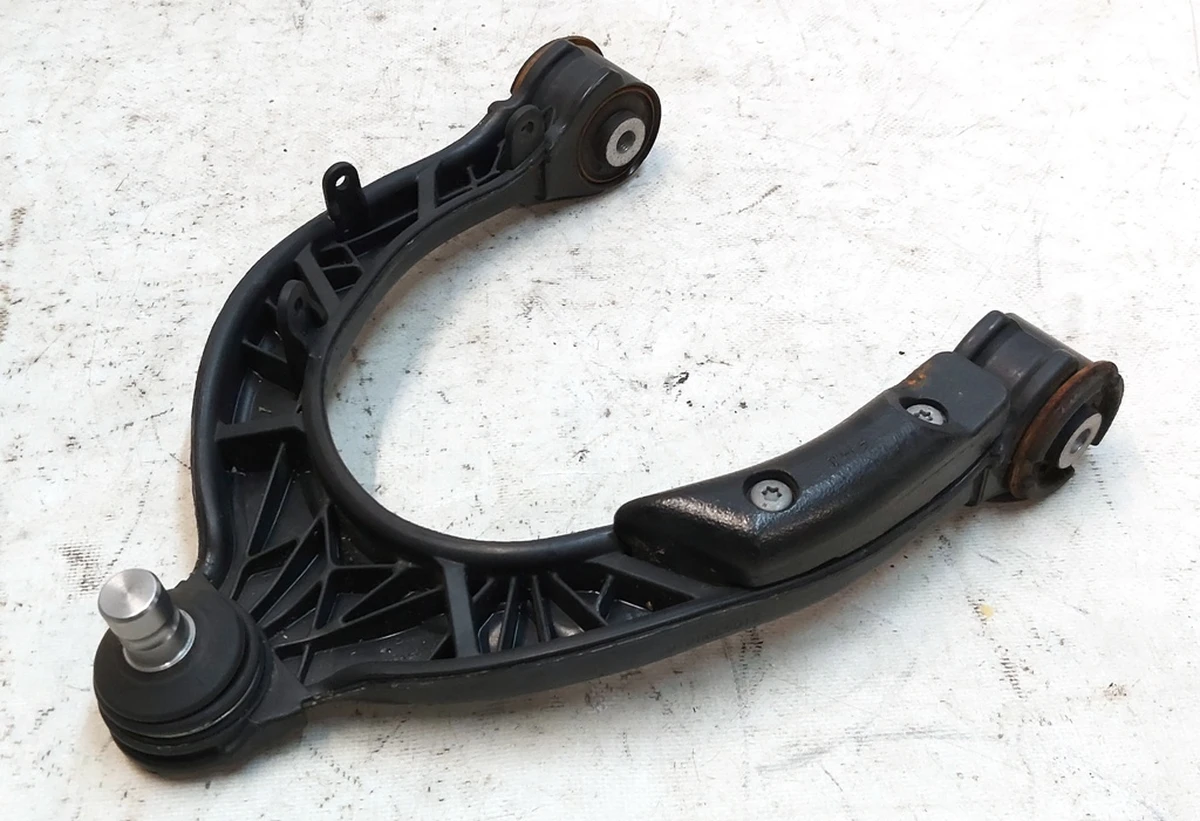 Рычаг верхний передний правый (подкова) RWD AWD Tesla Model 3, Model Y 1044326-00-J