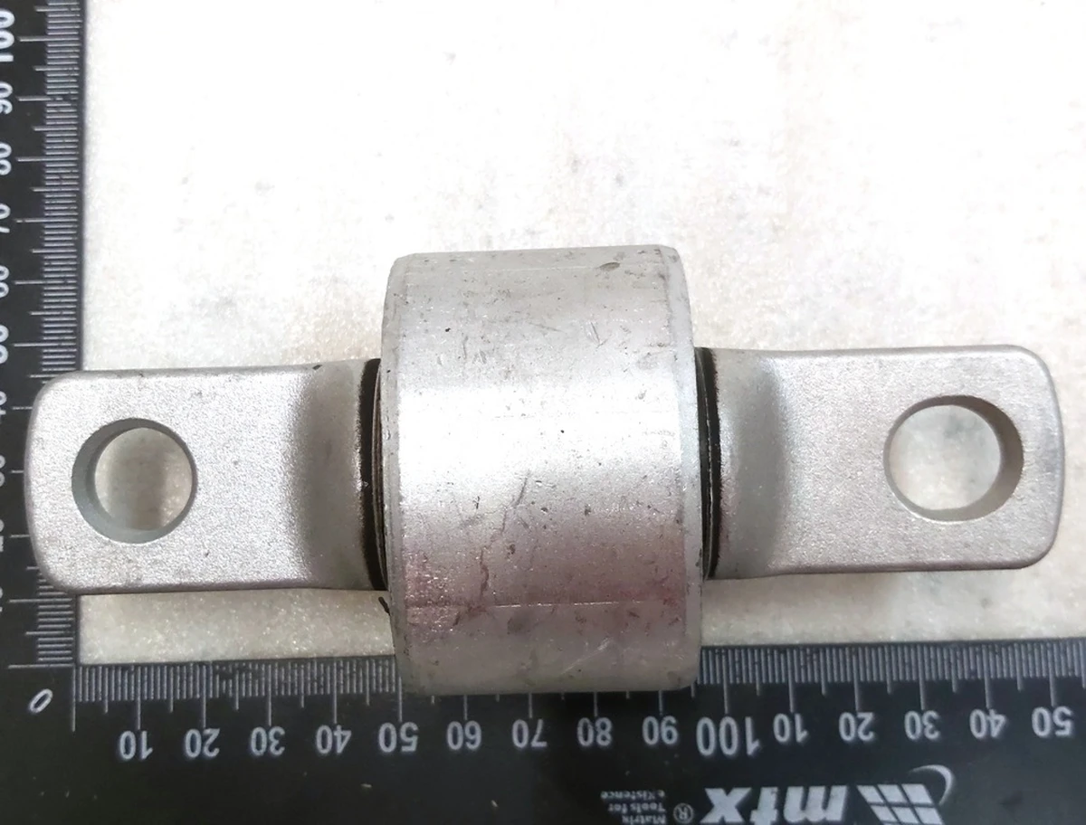 2 Front lower control arm silent block 60 mm (butterfly, candy) Tesla Model 3, Model 3 Jan 2024, Model Y, Model Y Feb 2025 1044343-00 1188341-00 1344341-00