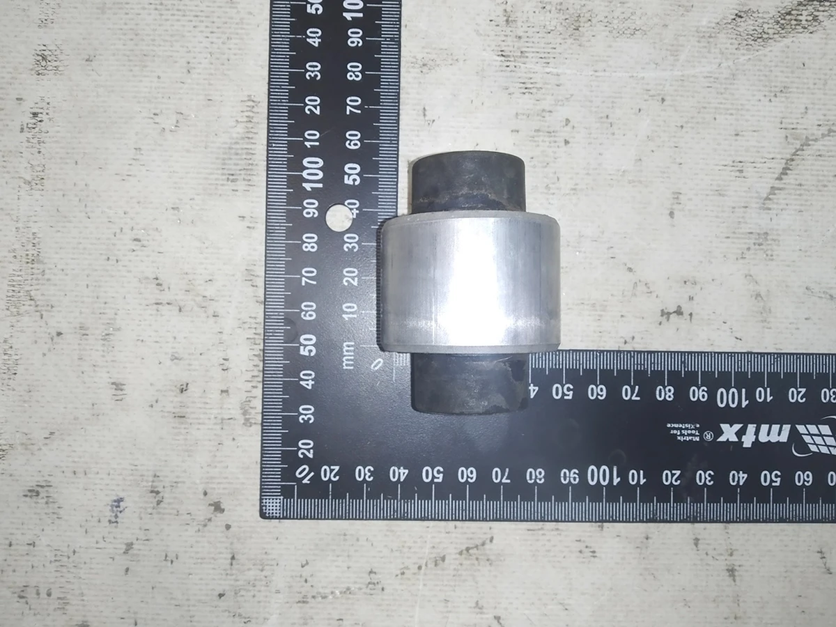 2 Сайлентблок рычага переднего нижнего поперечного 47mm Tesla Model 3, Model 3 Jan 2024, Model Y 1044341-00 1188341-00 1344341-10