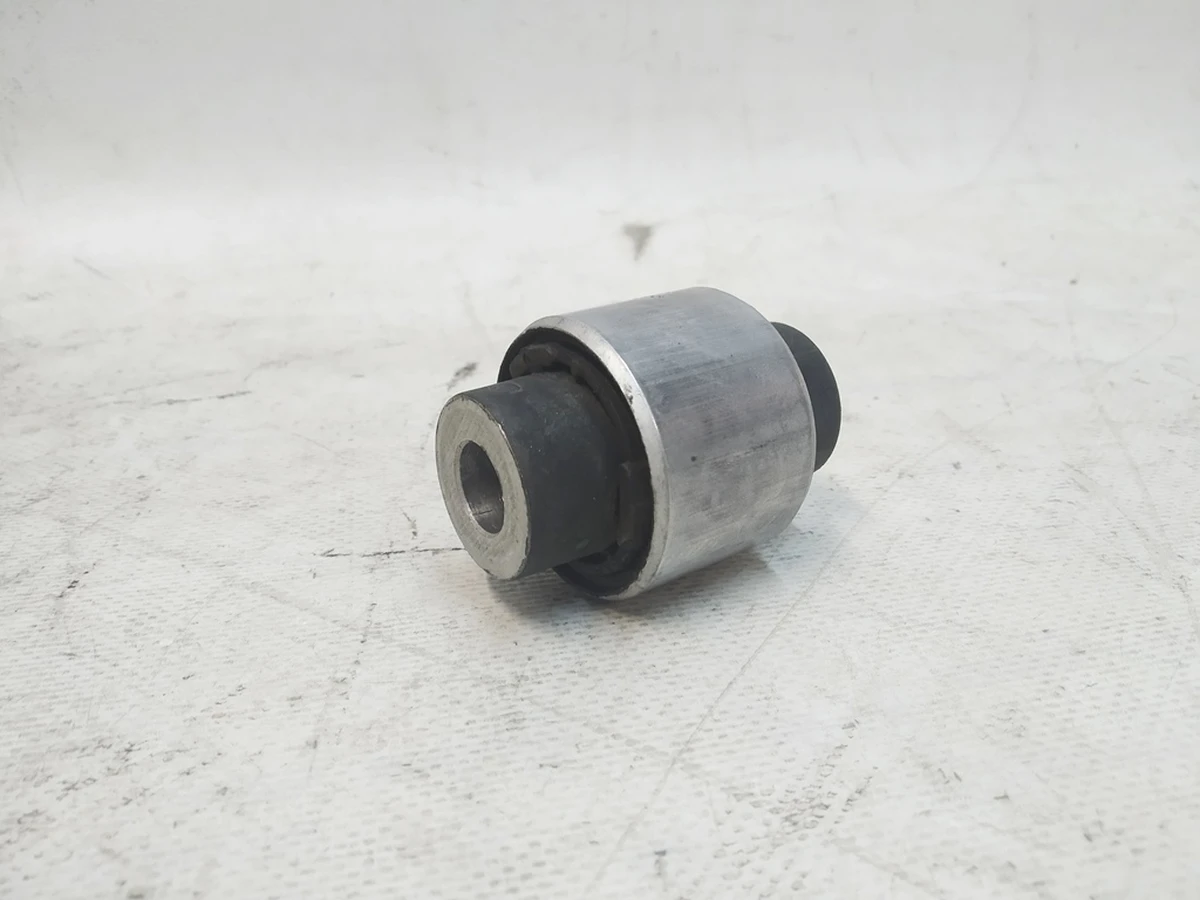 2 Сайлентблок рычага переднего нижнего поперечного 47mm Tesla Model 3, Model 3 Jan 2024, Model Y 1044341-00 1188341-00 1344341-10