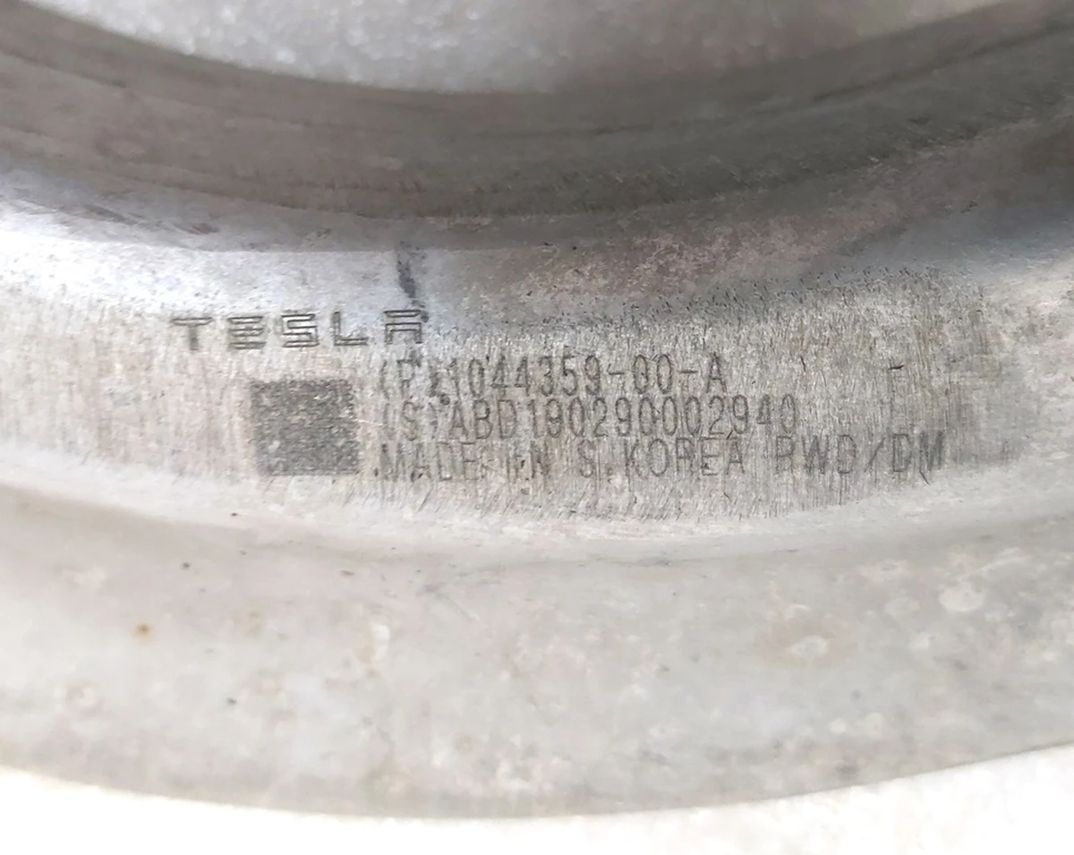 1 FR LWR COMP LINK ASSY, (banana) RH  for restoration Tesla model 3, model Y 1044359-00-A