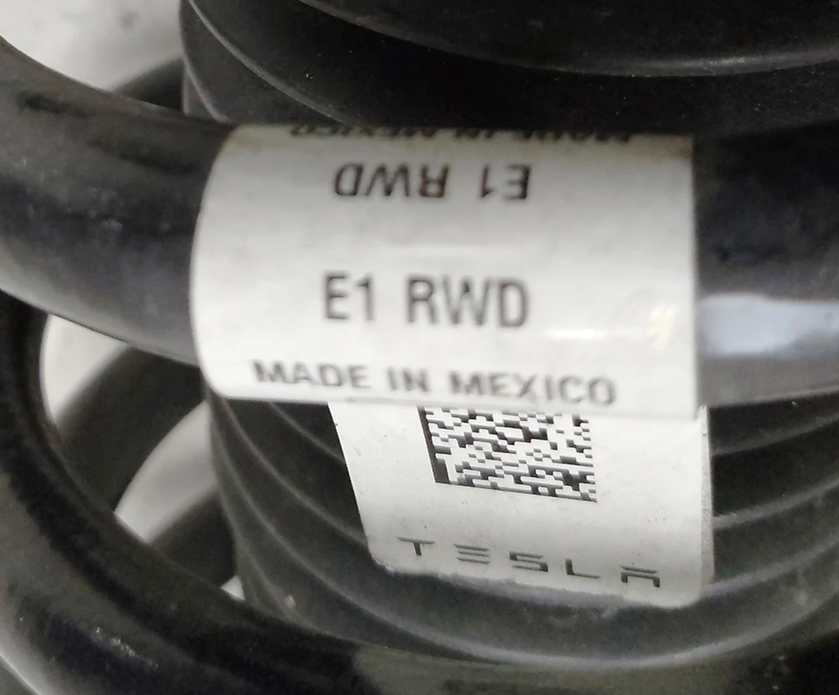 1 DAMPER ASSY FRONT-RIGHT COIL RWD E1/RR Tesla model 3 1044369-00-E