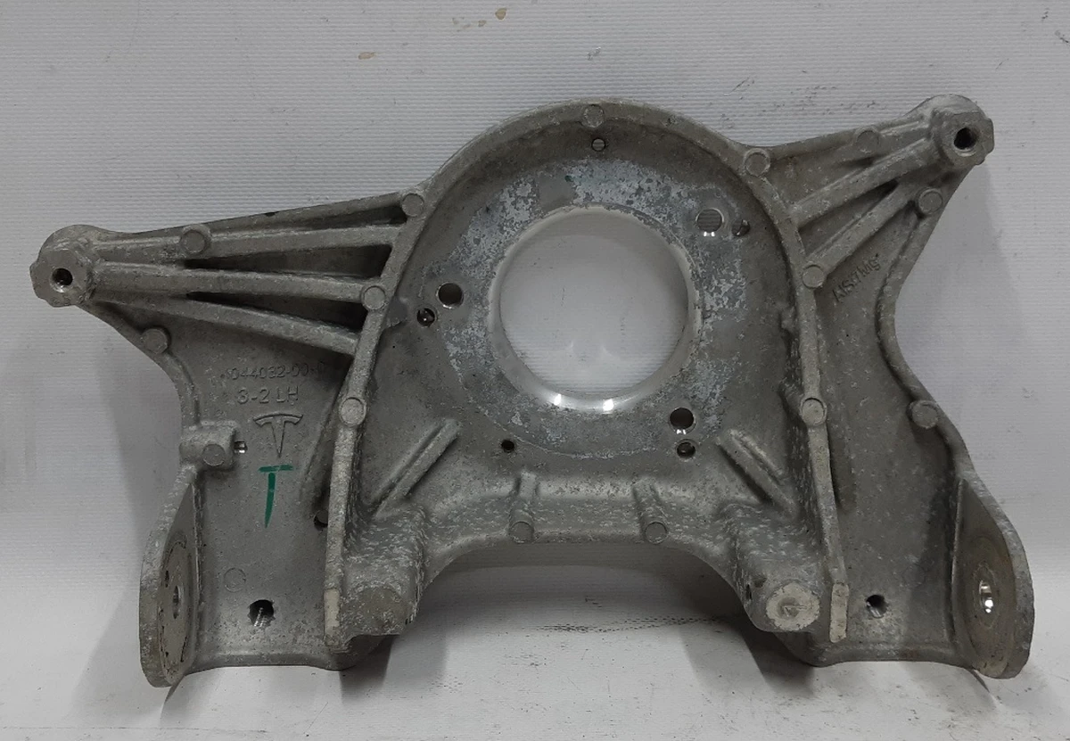 2 MOUNT- FRONT UPPER CONTROL ARM - LEFT HAND Tesla Model 3, Model Y 1044371-00-D