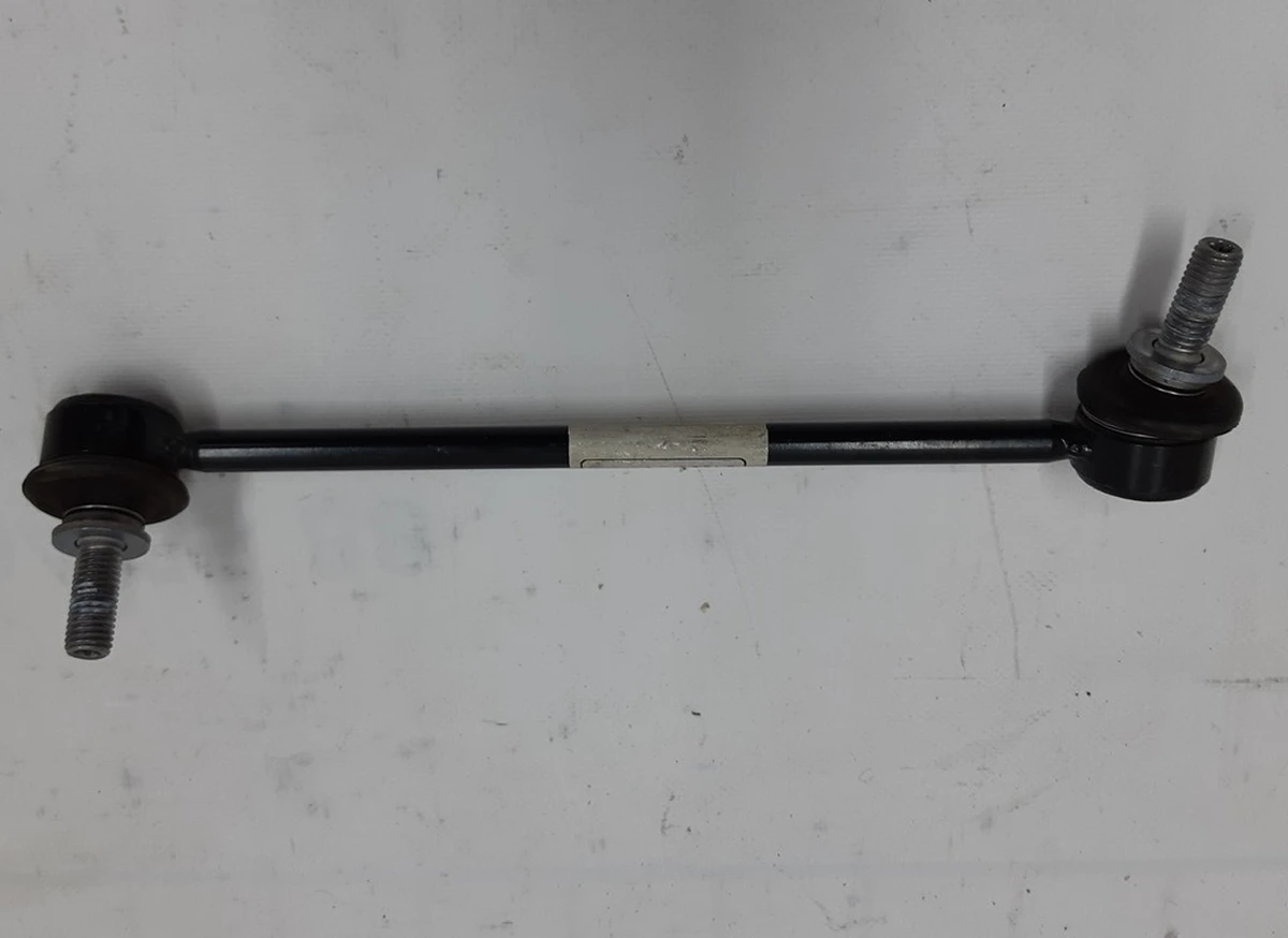 3 Стійка стабілізатора переднього права Tesla model 3 1044396-00-D