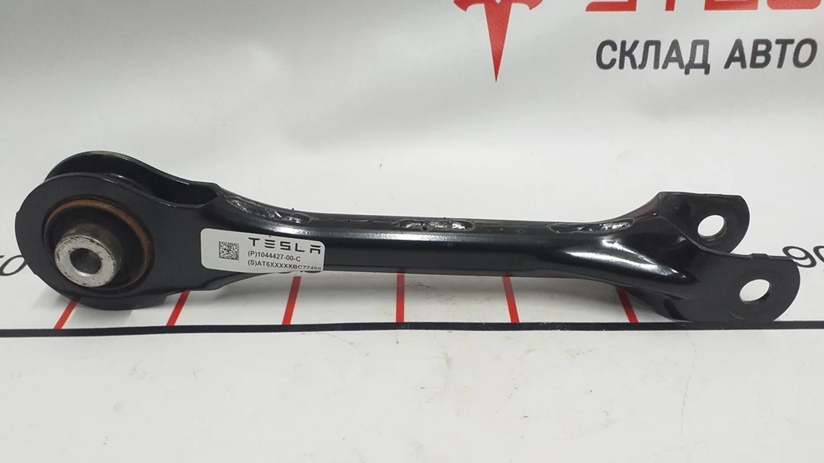 3 Важіль задній верхній поздовжній лівий правий Tesla model 3 1044427-00-C