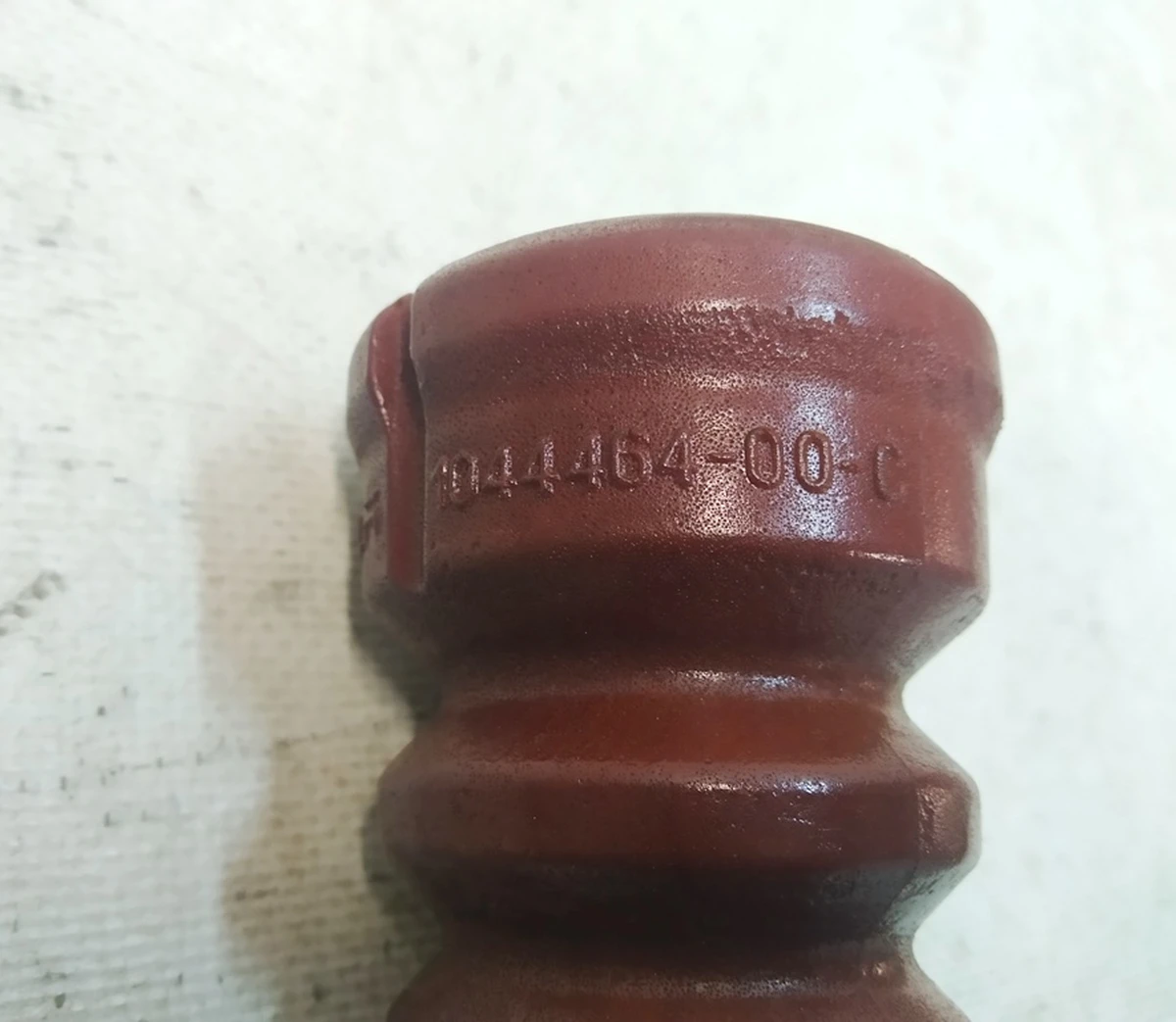 9 Відбійник (демпфер) заднього пружинного амортизатора Tesla Model 3, Model 3 Jan 2024 1044464-00-C