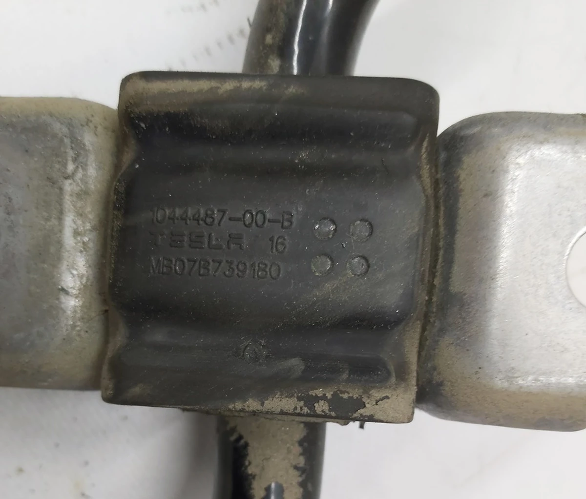 Стабілізатор задній 19.6 мм x 2.6 мм RWD AWD Tesla Model 3, Model 3 Jan 2024 1044485-00-A