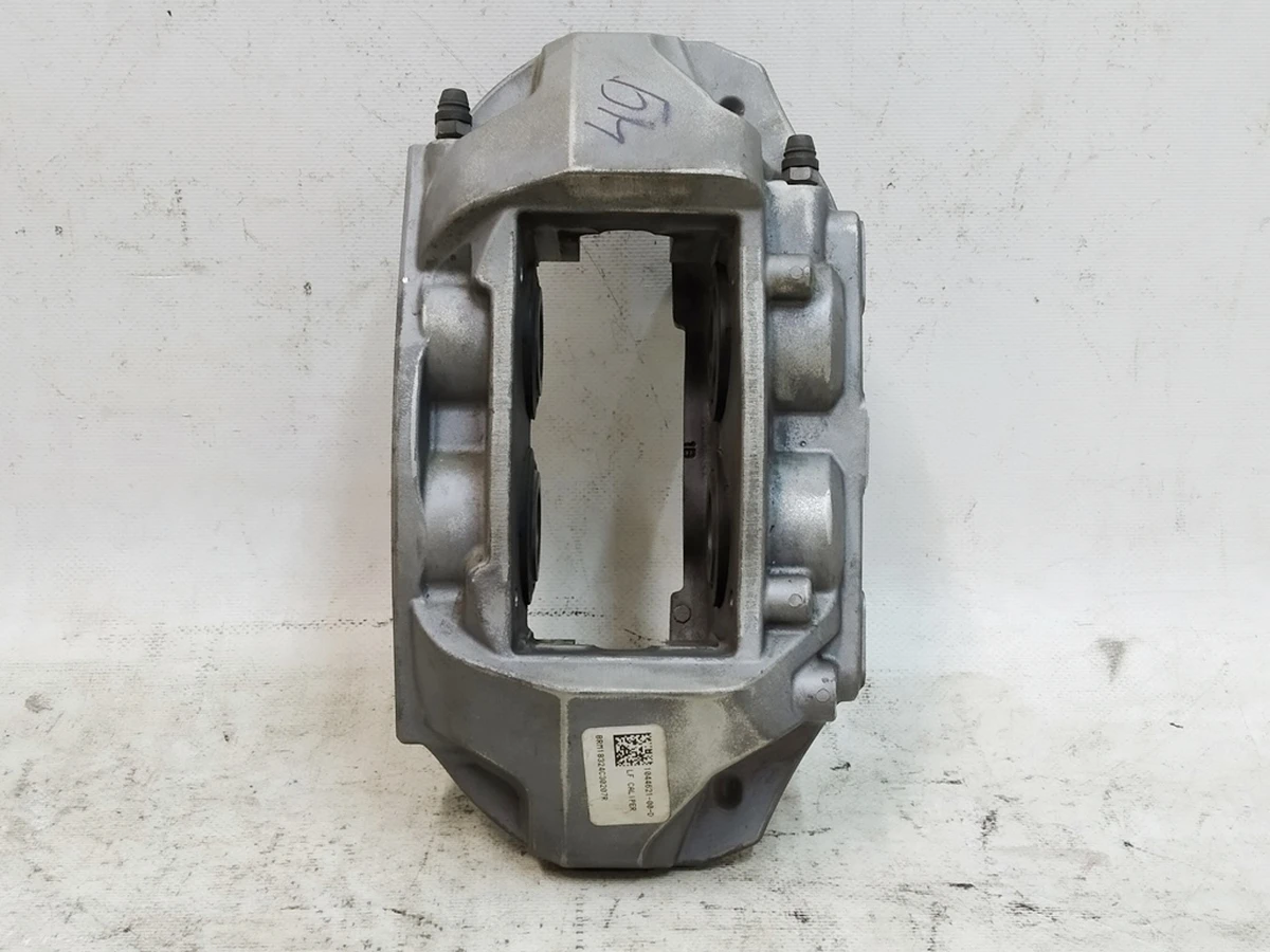 5 Супорт гальмівний передній лівий BASE BREMBO без колодок Tesla Model 3 1044621-00-E