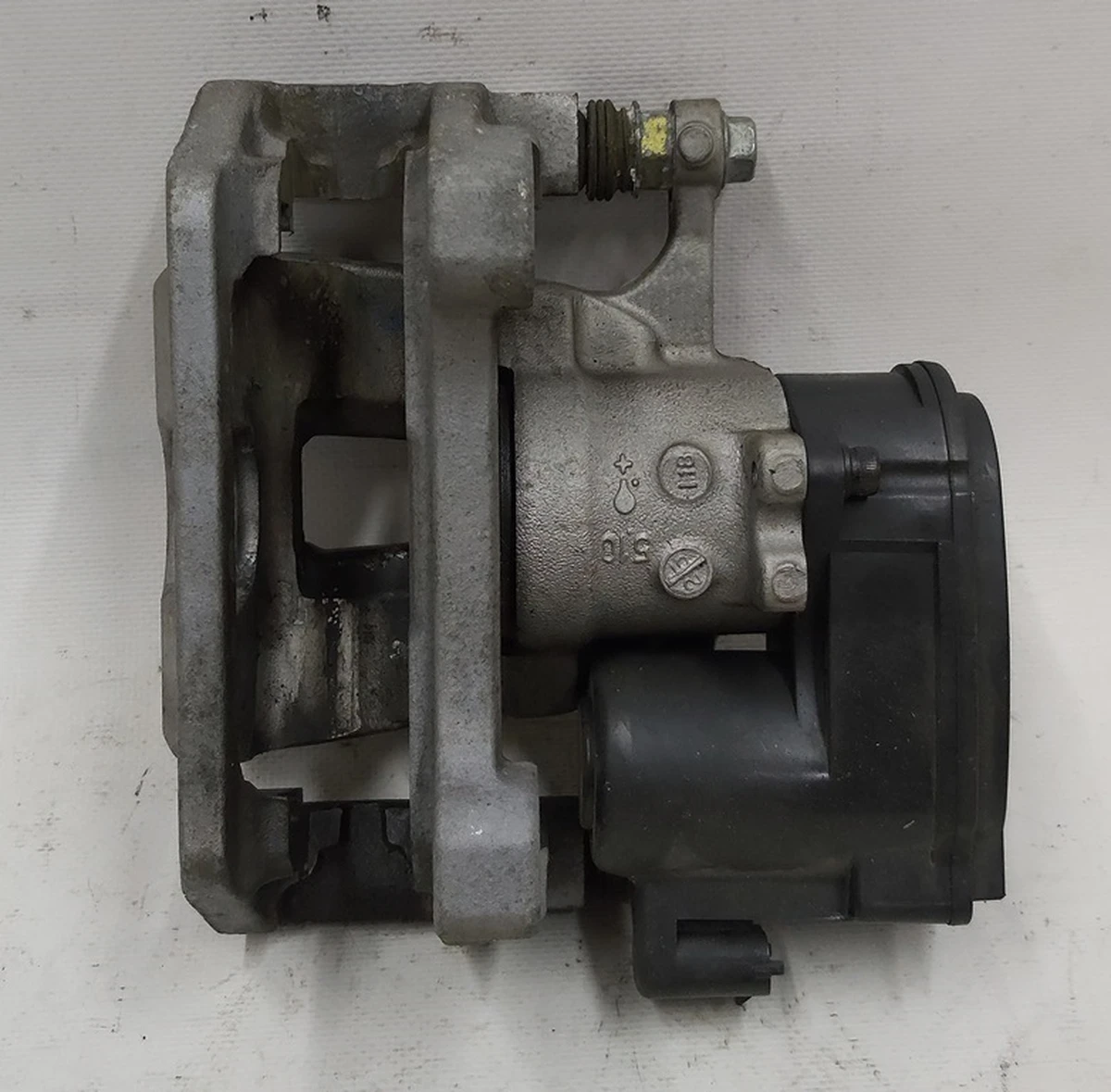 5 Супорт гальмівний задній лівий MANDO без гальмівних колодок Tesla model 3 1044623-00-H