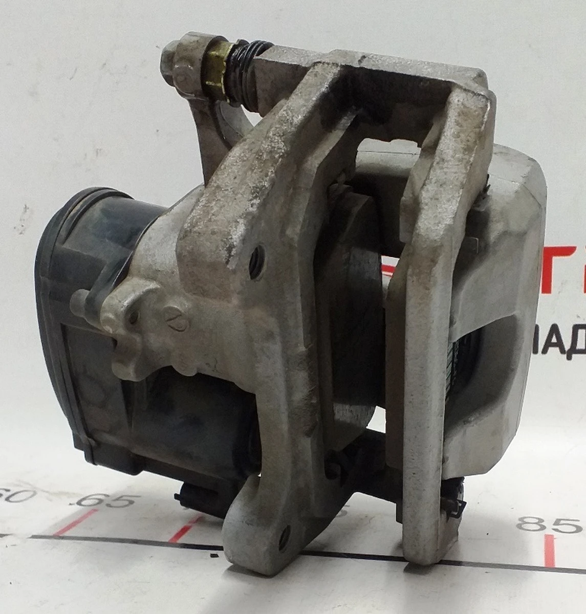 5 Супорт гальмівний задній правий MANDO Tesla model 3 1044624-00-H