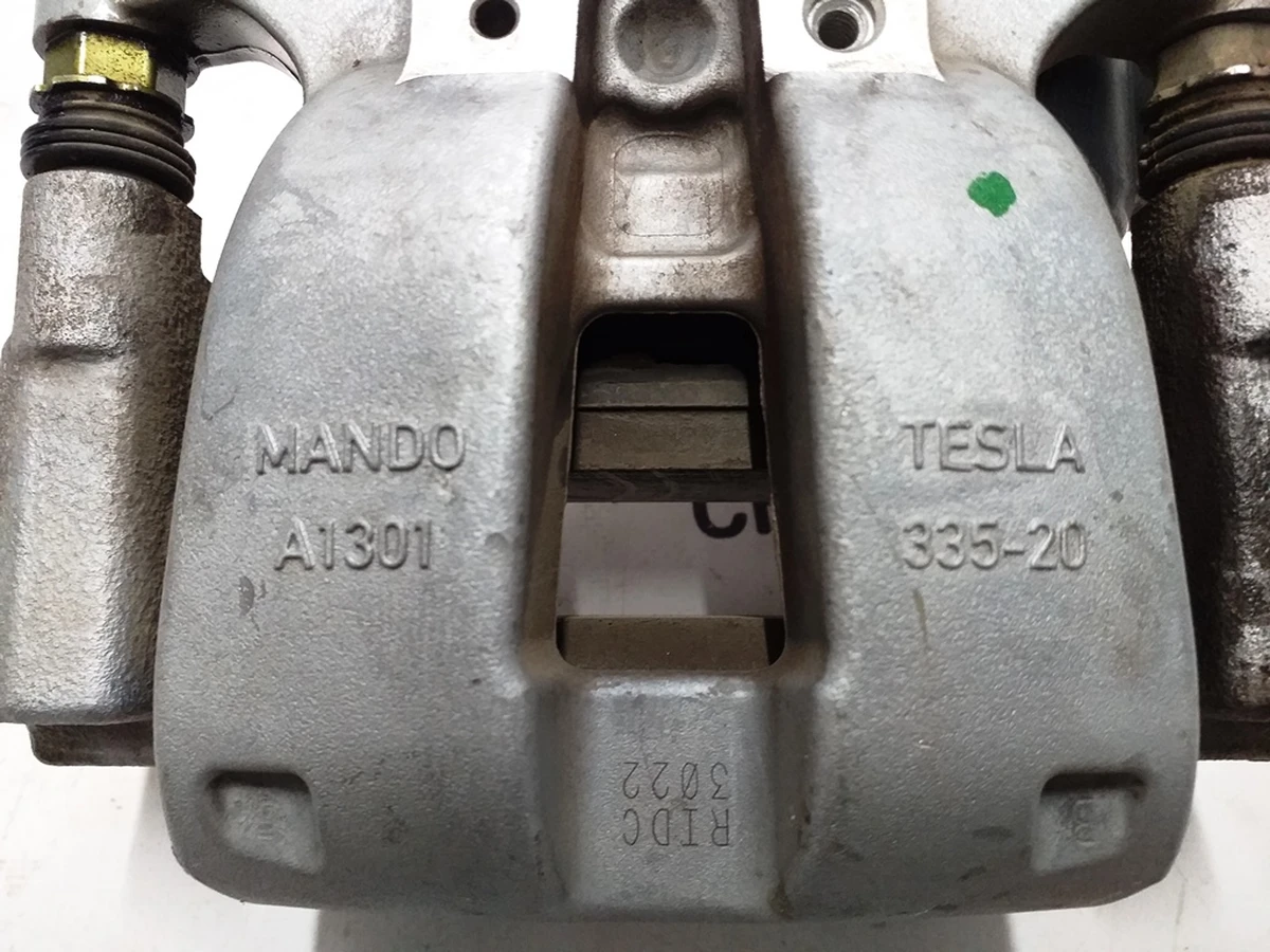 5 Супорт гальмівний задній правий MANDO Tesla model 3 1044624-00-H