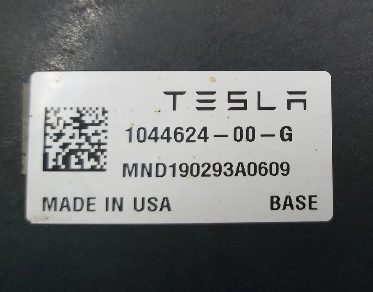 5 Супорт гальмівний задній правий MANDO Tesla model 3 1044624-00-H