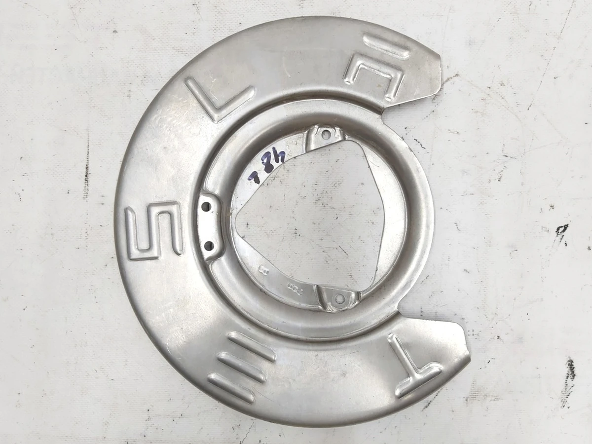 2 Термокожух тормозного диска переднего левый правый BASE Tesla model 3 1044661-00-C