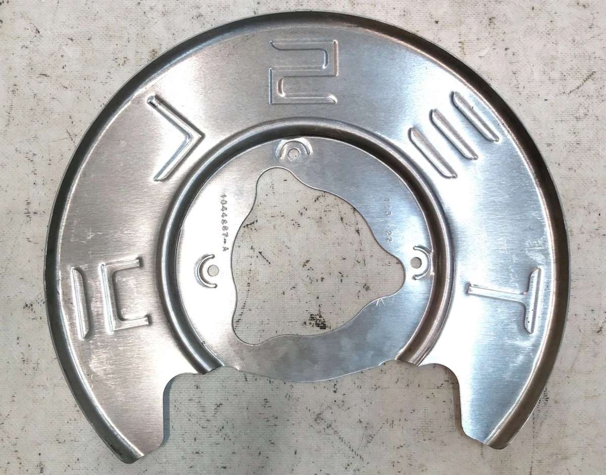 2 REAR BRAKE SHIELD, LEFT HAND, PERF Tesla model Y 1044667-00-A