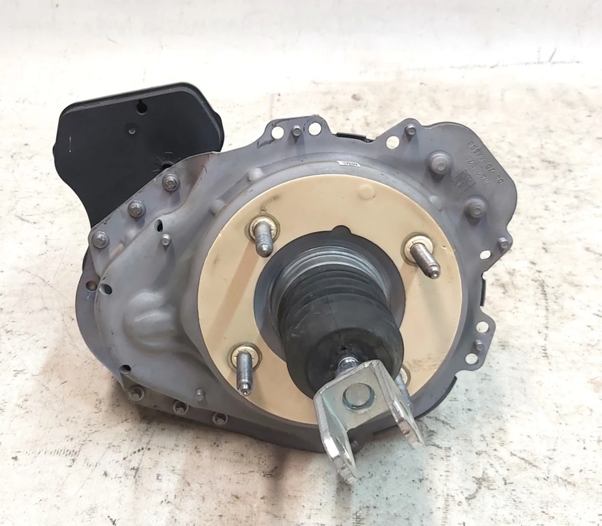 Підсилювач електромеханічних гальм БУСТЕР без головного гальмівного циліндра Tesla model 3 1044671-99-F