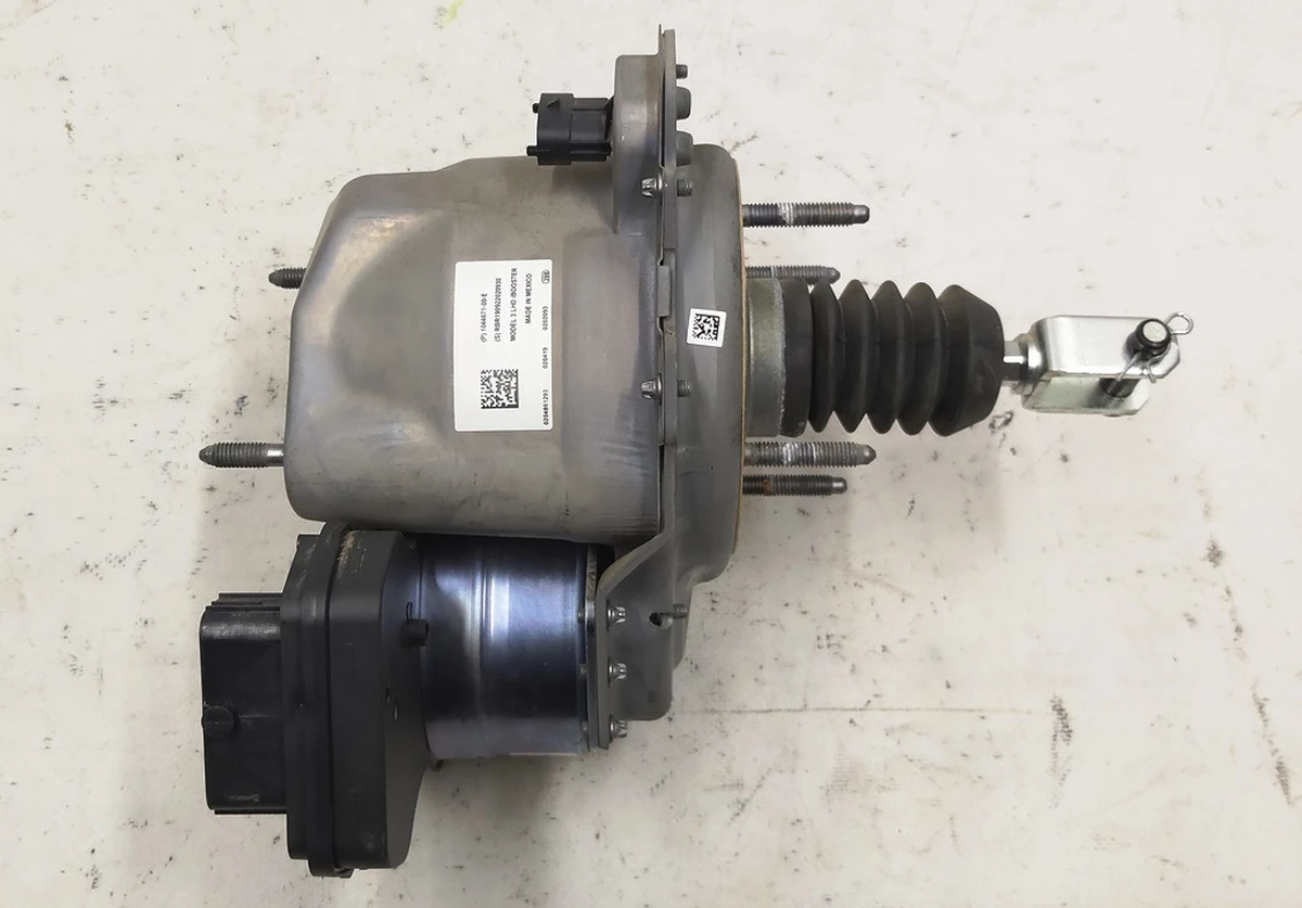 1 Electromechanical brake booster BOOSTER Tesla model 3 1044671-99-F