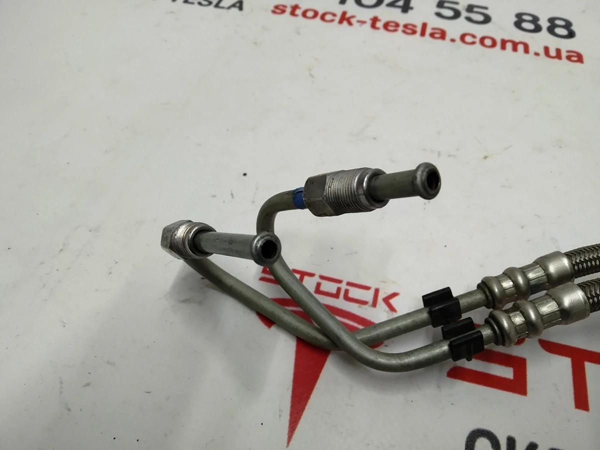 5 Гальмівна здвоєна трубка (від головного циліндра до гідравлічного блоку управління) Tesla model 3 1044711-00-D