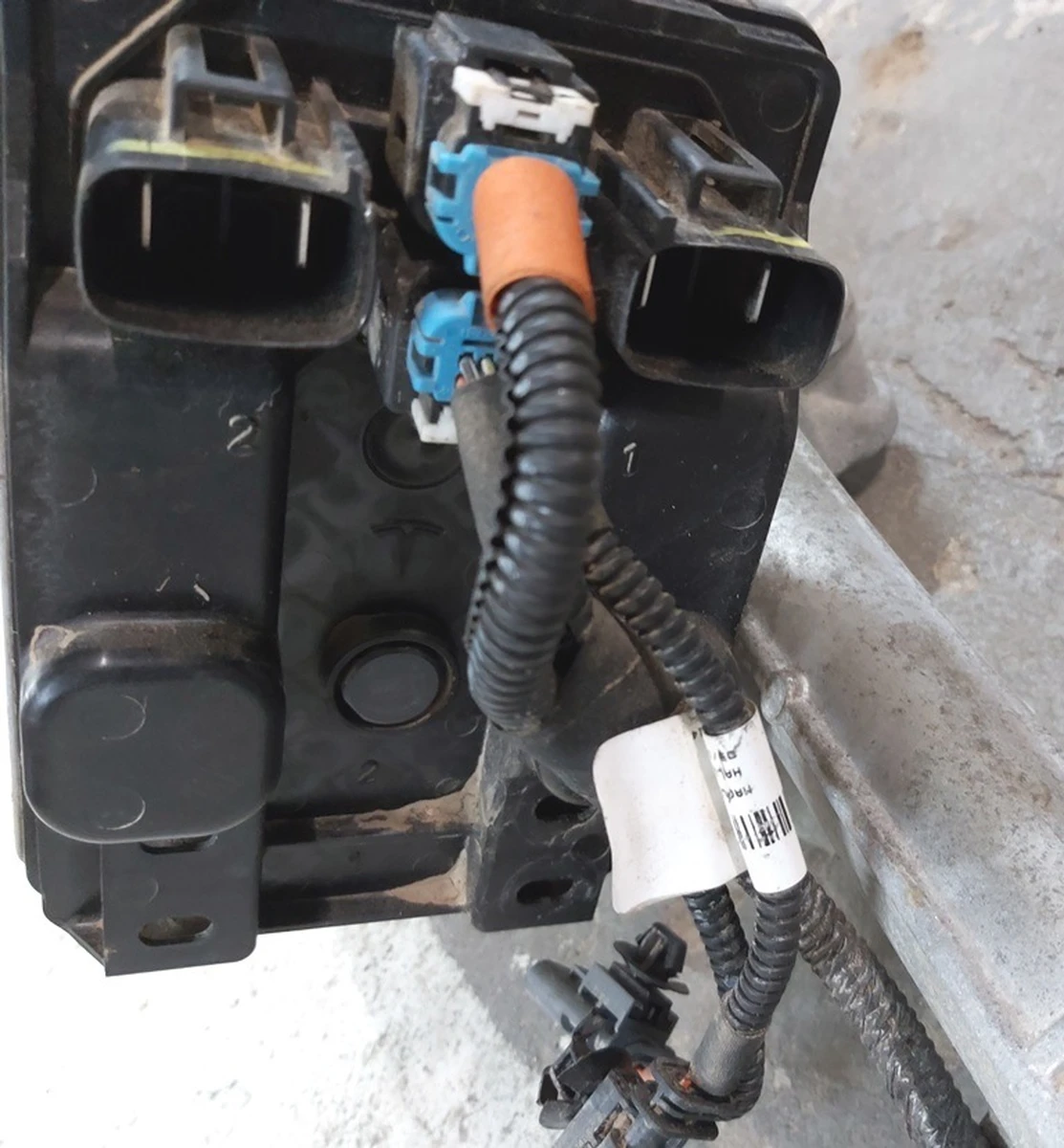1 Steering rack assembly Tesla model 3 1044831-00-F