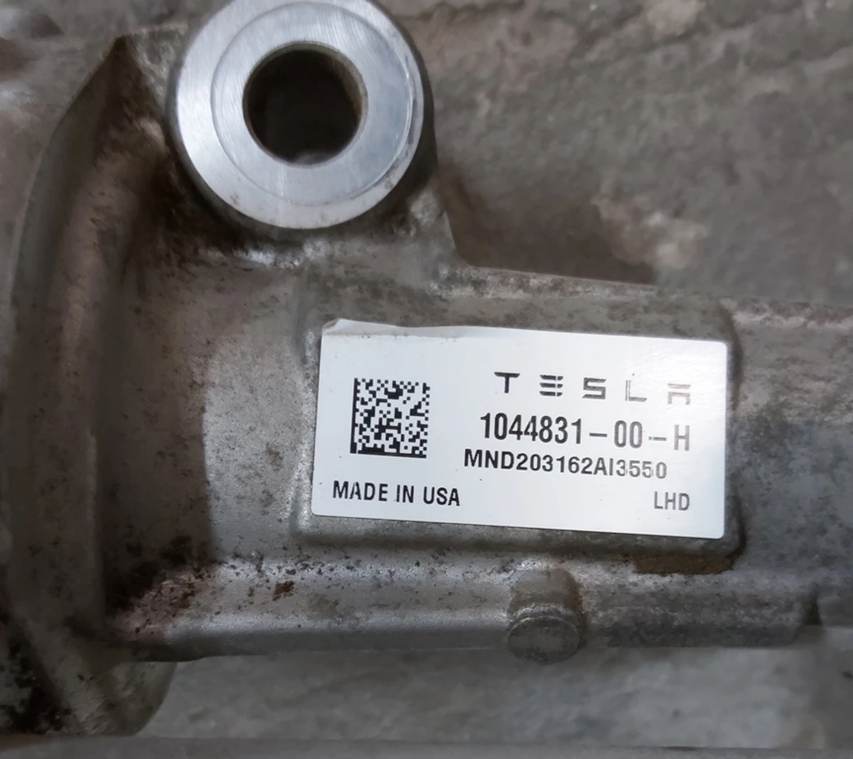 1 Steering rack assembly Tesla model 3 1044831-00-F