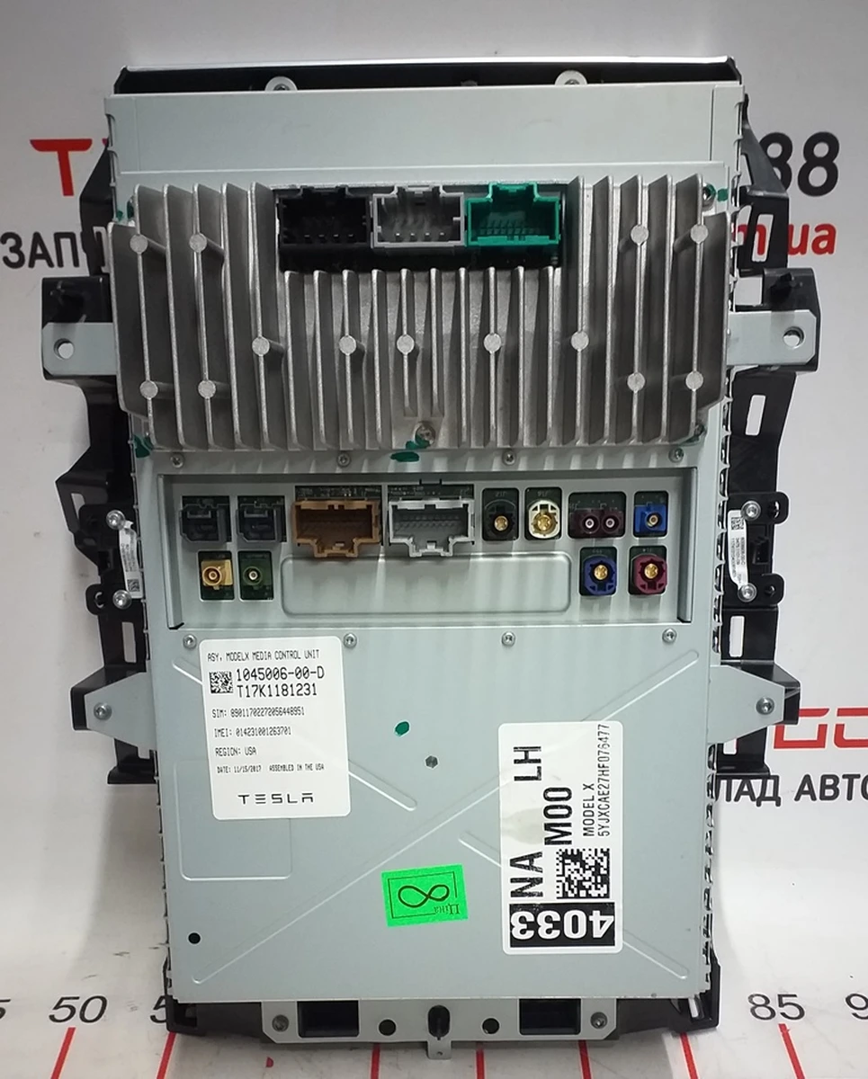 1 Головний блок управління (великий сенсорний екран MCU) без TEGRA Tesla model S REST, Tesla model X 1045006-00