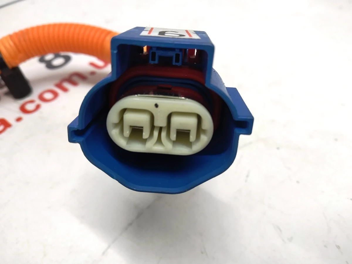 Проведення джаншенбокс задній пічка задня Tesla model X 1045115-00-E