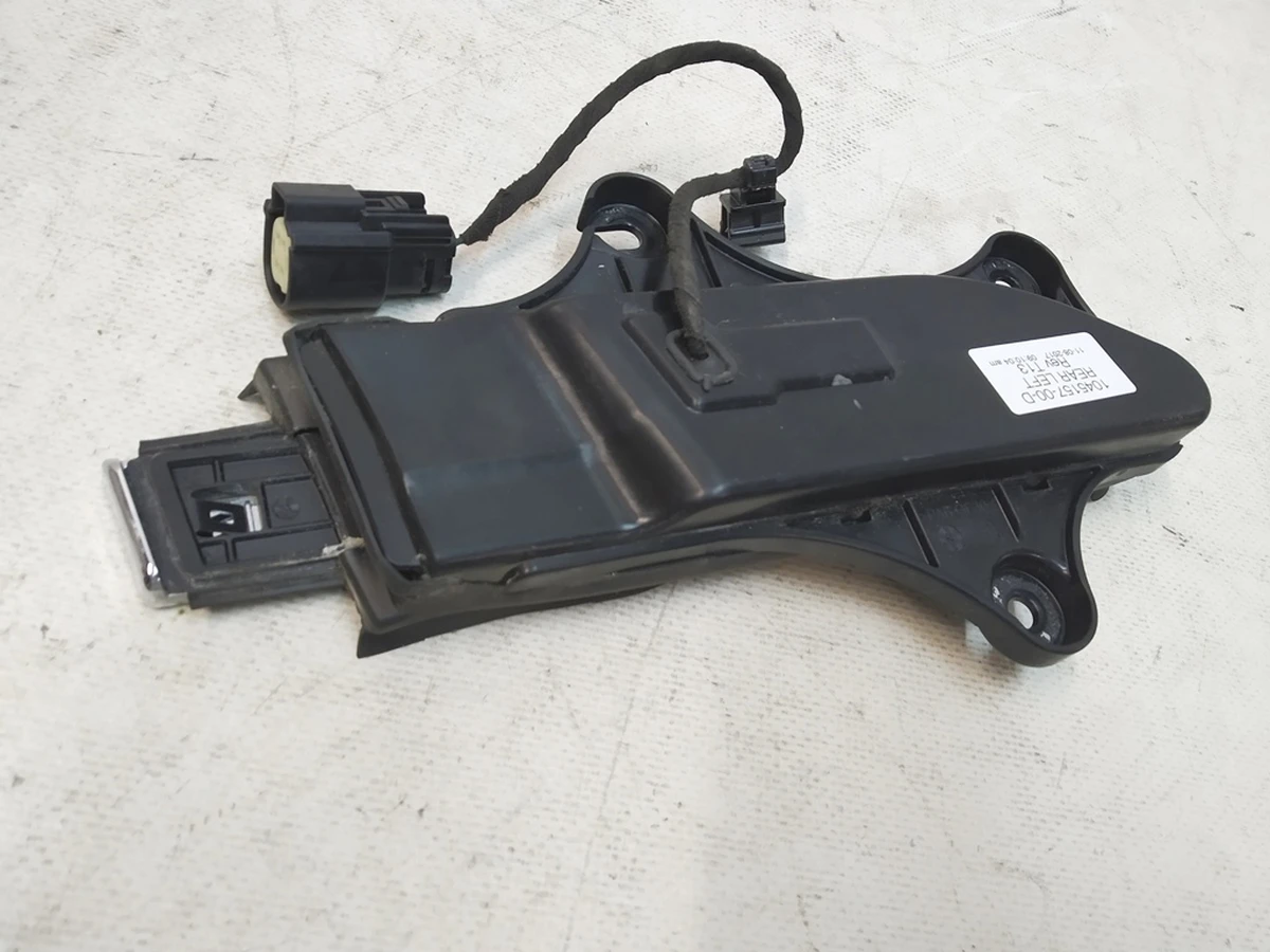 2 ASSY, CARRIER, DOOR HANDLE OUTER RR LH Tesla model X 1627609-00-A