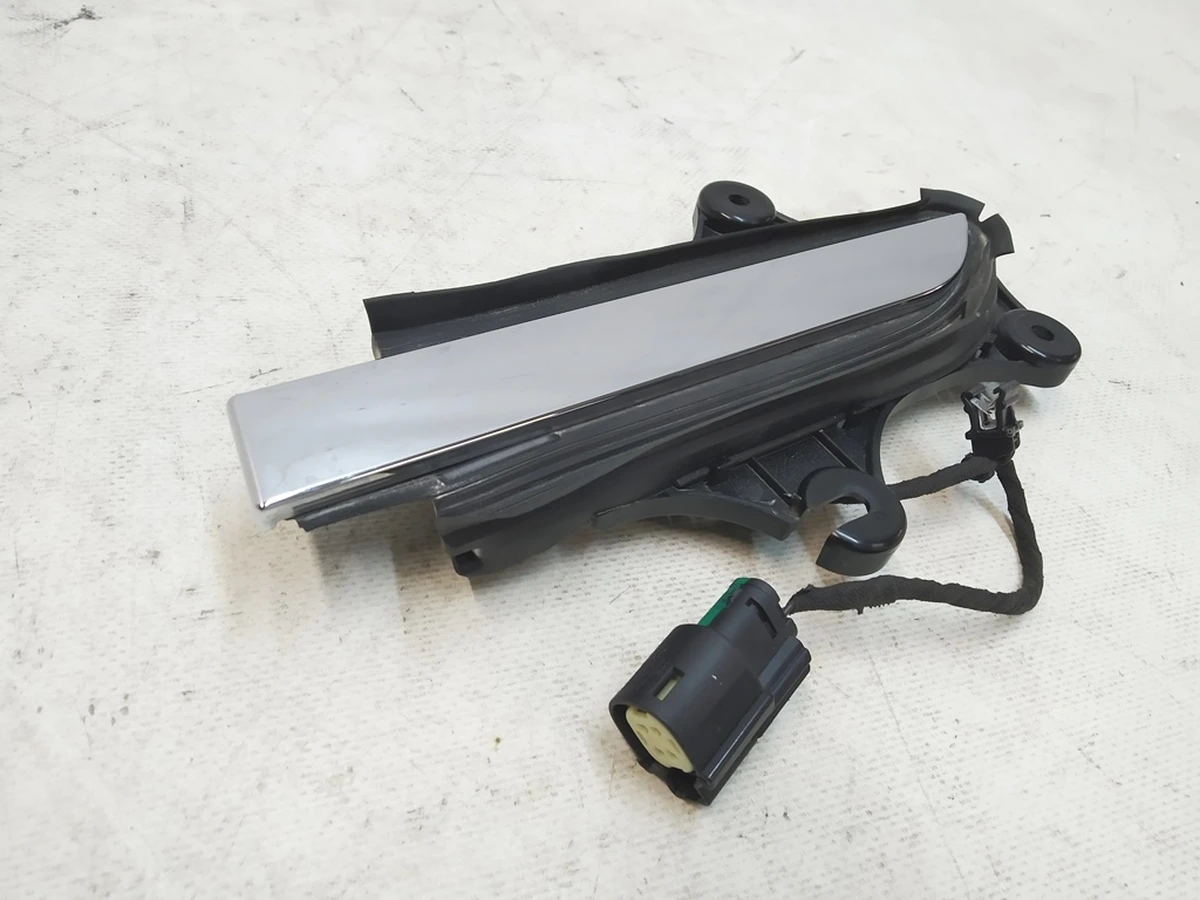 2 ASSY, CARRIER, DOOR HANDLE OUTER RR LH Tesla model X 1627609-00-A