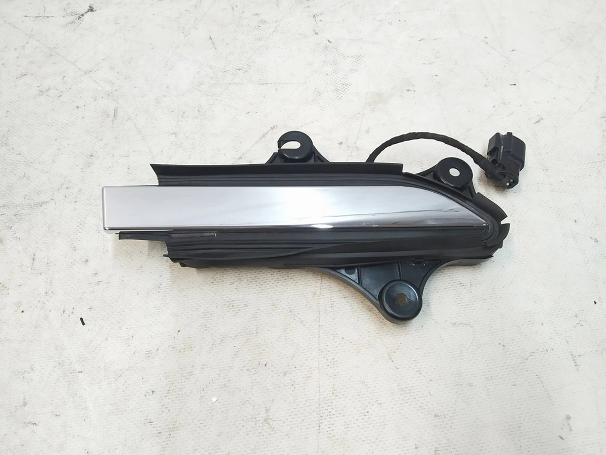 2 Механізм ручки зовнішньої задньої правої з накладкою хром в зборі Tesla model X 1627610-00-A