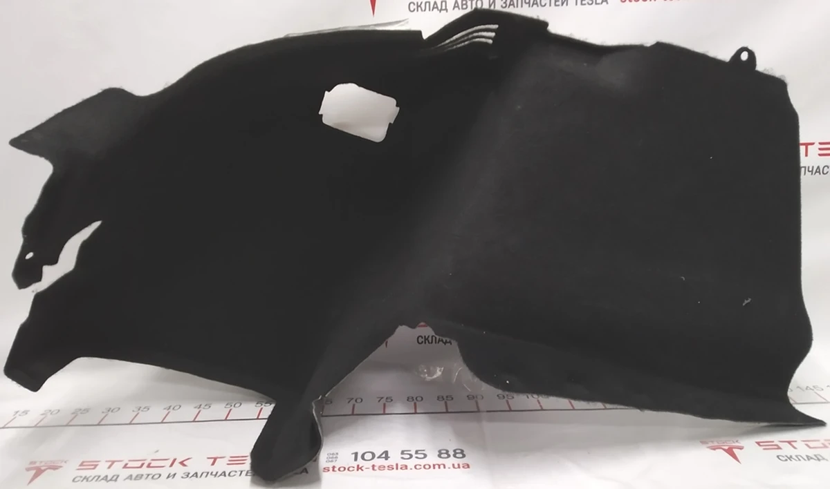 2 Отделка багажника боковая левая без лампы Tesla model S, model S REST 1045201-00-F
