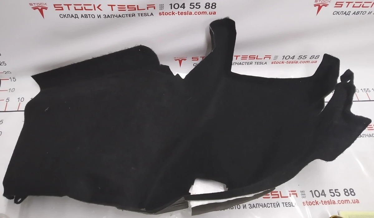 2 Отделка багажника боковая левая без лампы Tesla model S, model S REST 1045201-00-F
