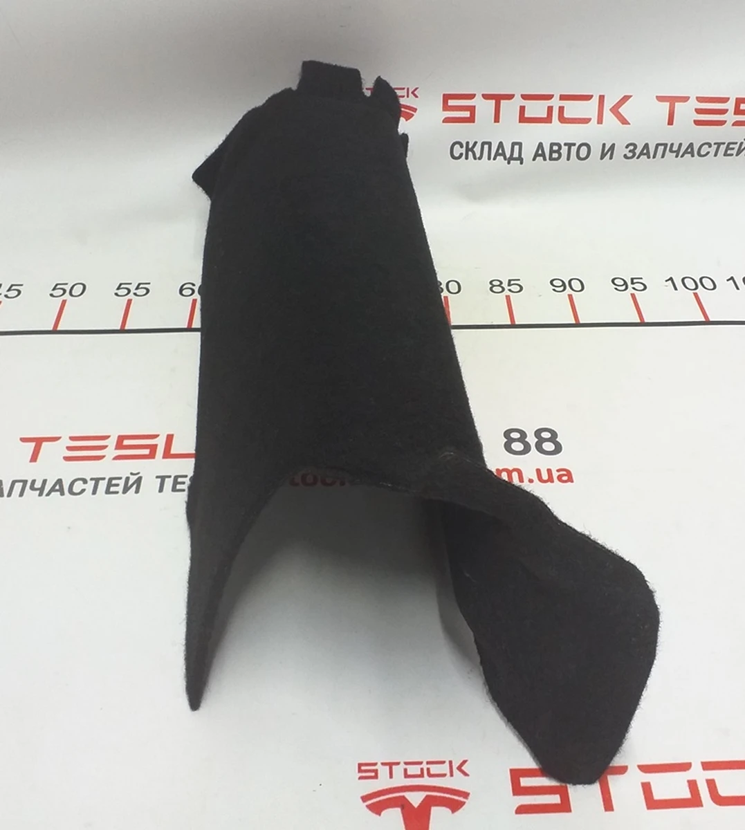 8 Накладка нижня лонжерона заднього лівого (SUBWFR) Tesla model S, model S REST 1045204-00-B