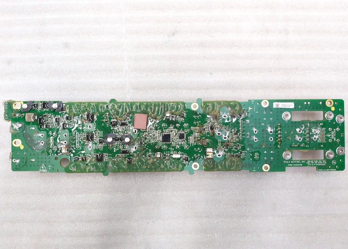 1 Charger board GEN3 48A, 1 phase REV03 Tesla model S REST 1035647-02-F