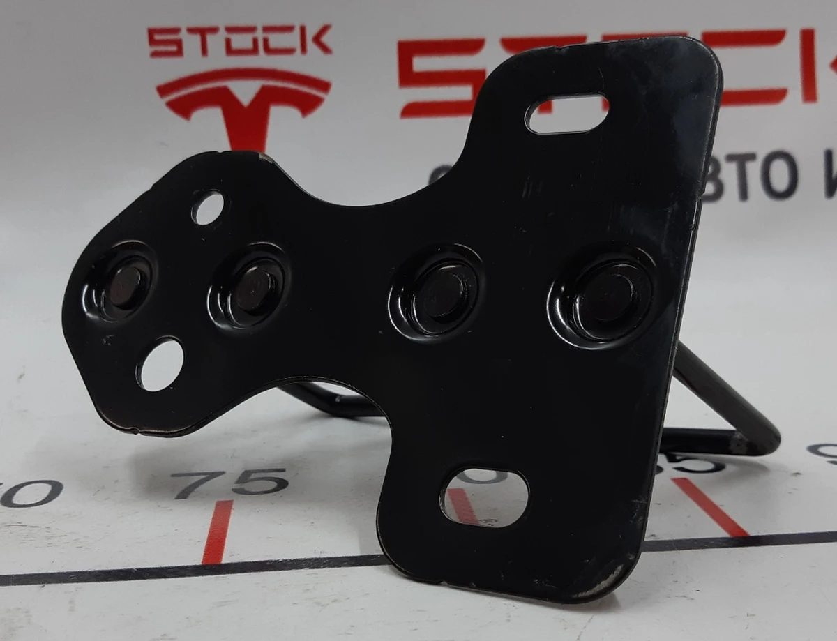 3 HOOD STRIKER ASSEMBLY Tesla model S 1045589-00-A