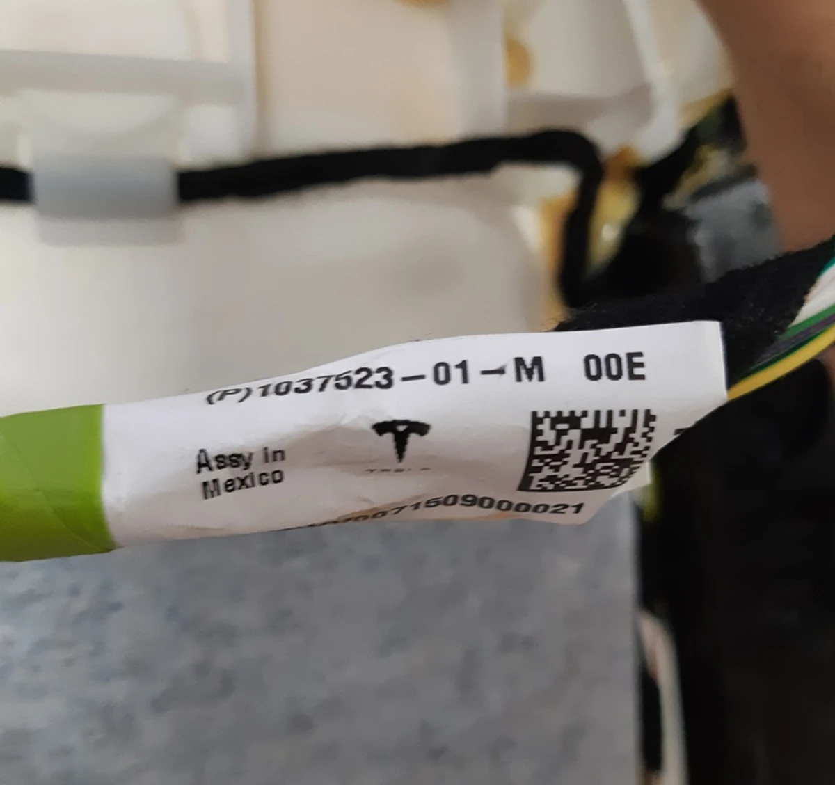 1 Обшивка стелі без панорамного даху монокамера OHC-TEXTILE (в зборі) Tesla model S 1052273-S0-A