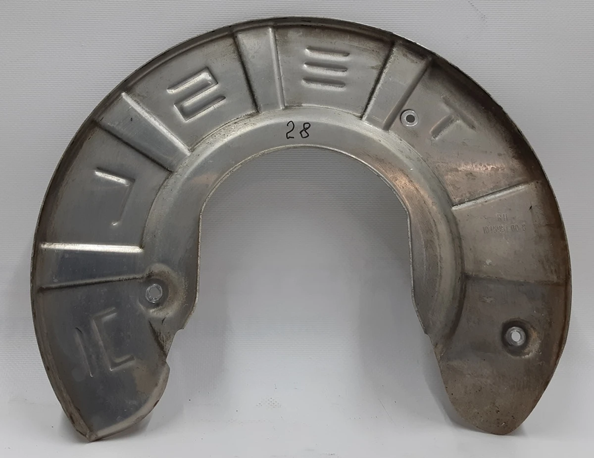 6 Thermal cover for front right brake disc Tesla model S, model S REST 1045951-01-B