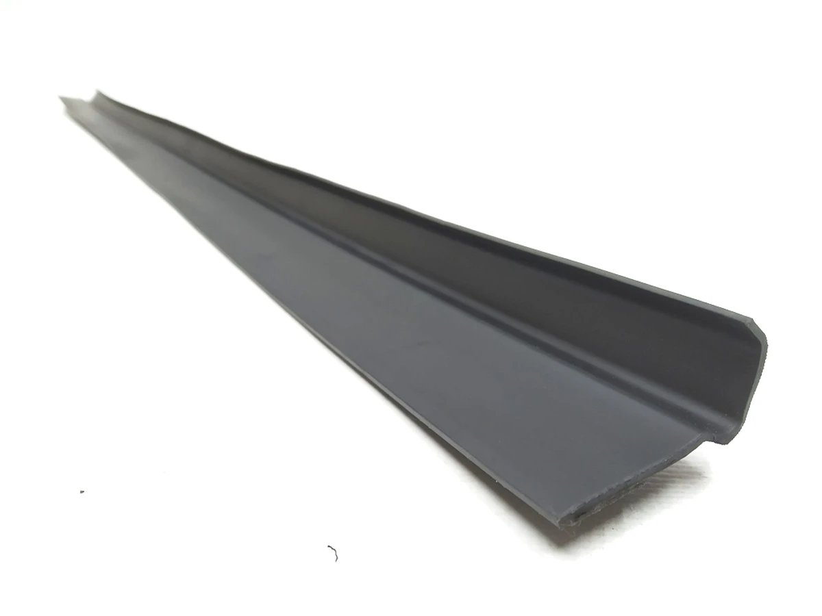 Ущільнювач люка заднього панорамного даху Tesla model S 1045953-00-A