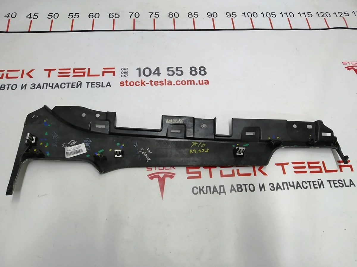 23 Декоративна накладка центральної панелі DARK ASH MATA Tesla model S REST 1045969-10-B