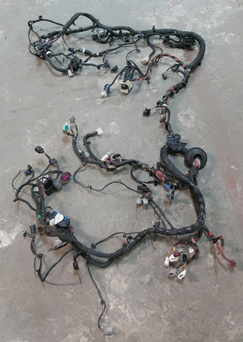 2 Електропроводка передня підкапотна цільна AWD з окисленням у частковому зборі Tesla model S REST 1046132-07-S