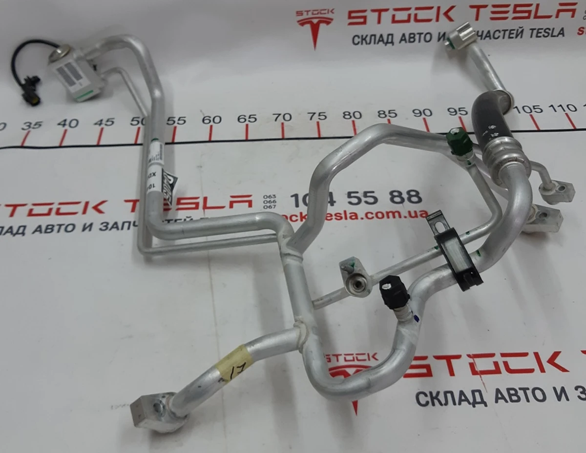 1 Трубки кондиціонера AWD із клапаном Evaporator Tesla model X 1046265-00-D