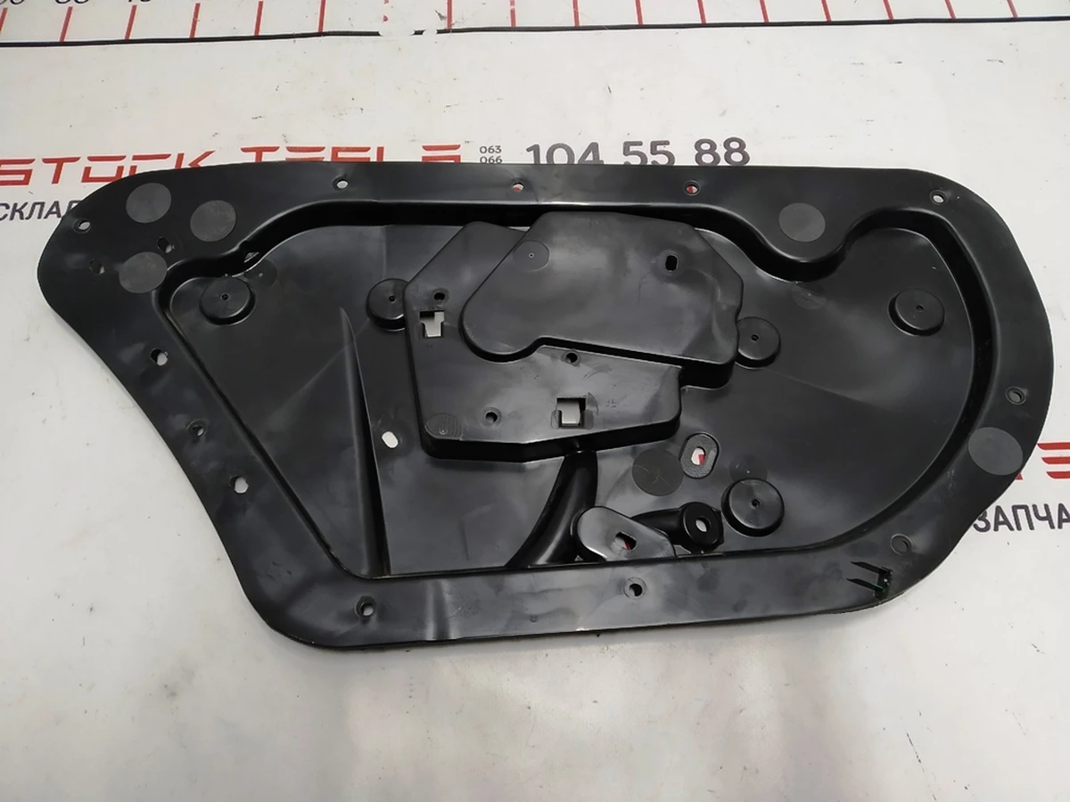 29 Внутренняя панель двери задней левой Tesla model X 1046472-00-E