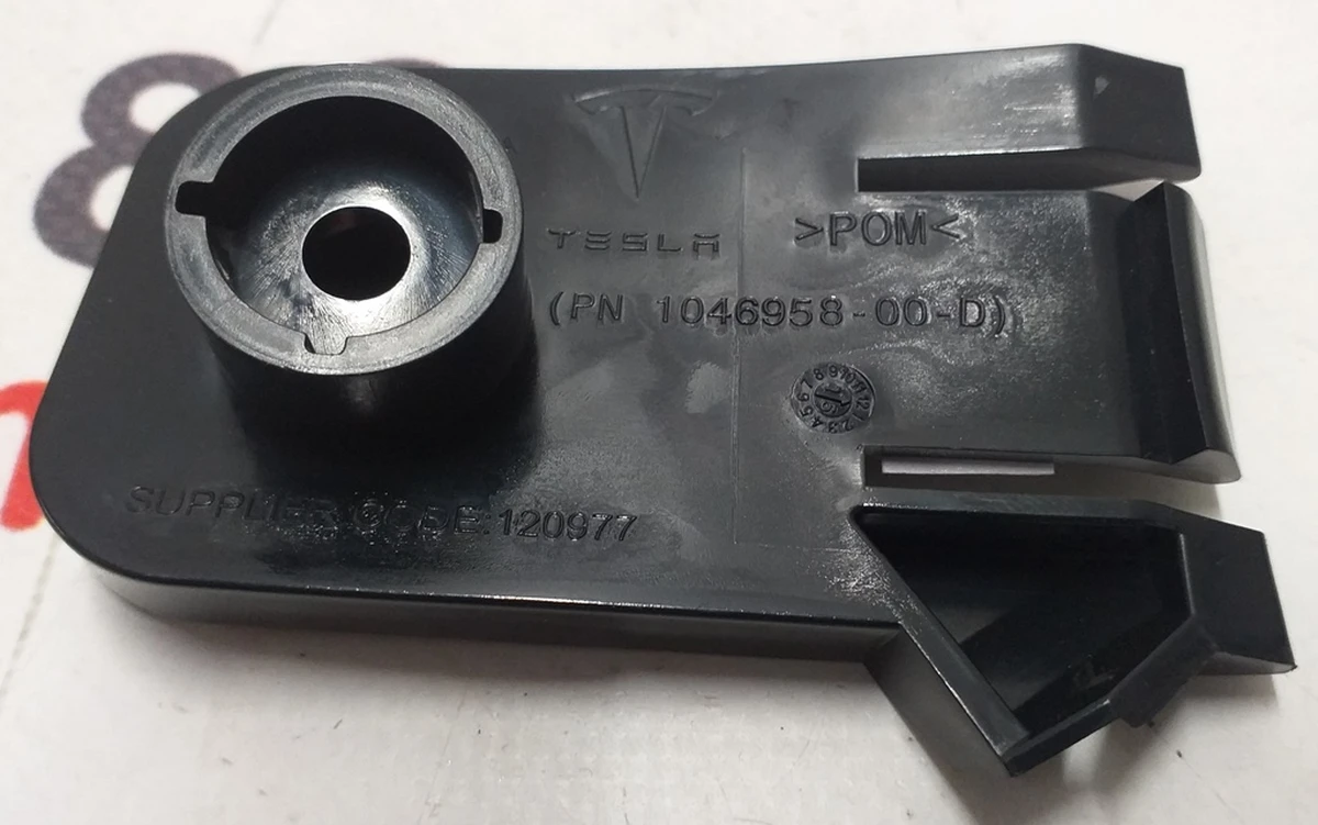 4 Задня направляюча фари лівої NEW Tesla model X 1046958-00-D