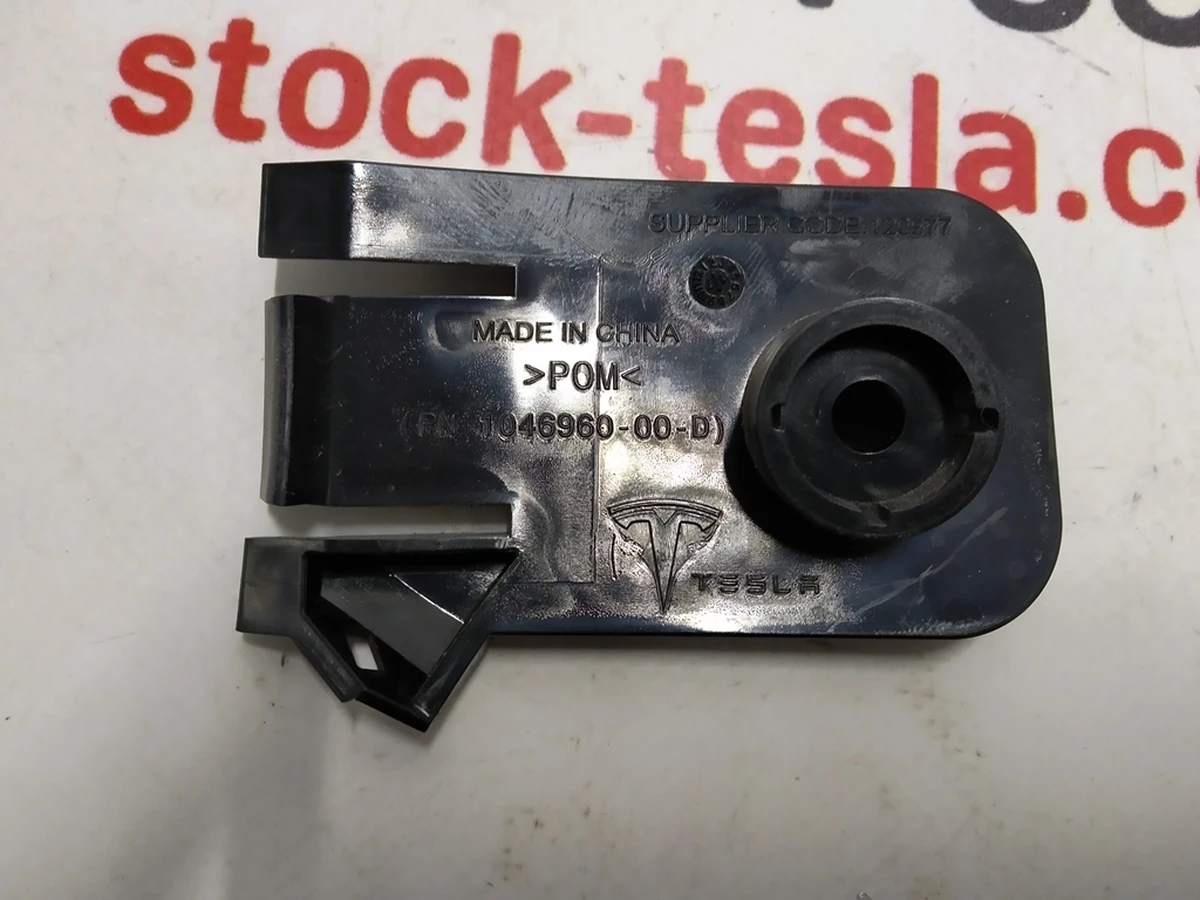 6 Задня направляюча фари правої Tesla model X 1046960-00-D