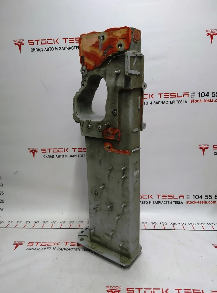 13 Четверть передняя правая лонжерон полный Tesla model X 1069431-S0-C