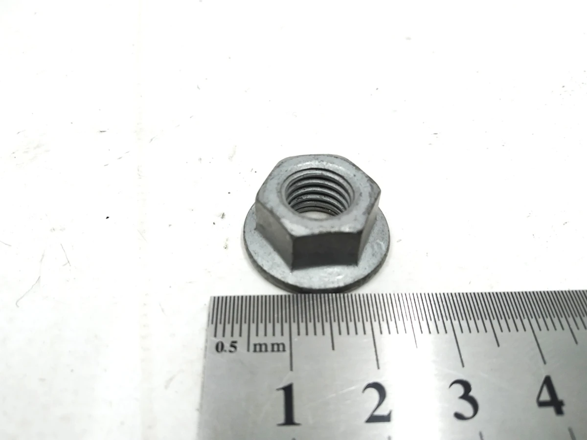 11 Nut HF M10 PC10 Tesla model S, model S REST, model 3, model X 1047337-00-A