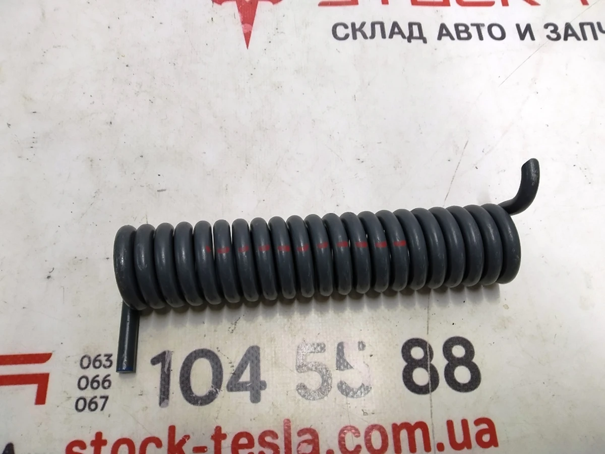 11 Пружина подъёмная задних дверей правая Tesla model X 1047581-00-D