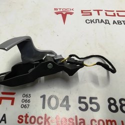 1 Ручка відкриття дверей передня внутрішня ліва в зборі Tesla model X 1047631-00-C