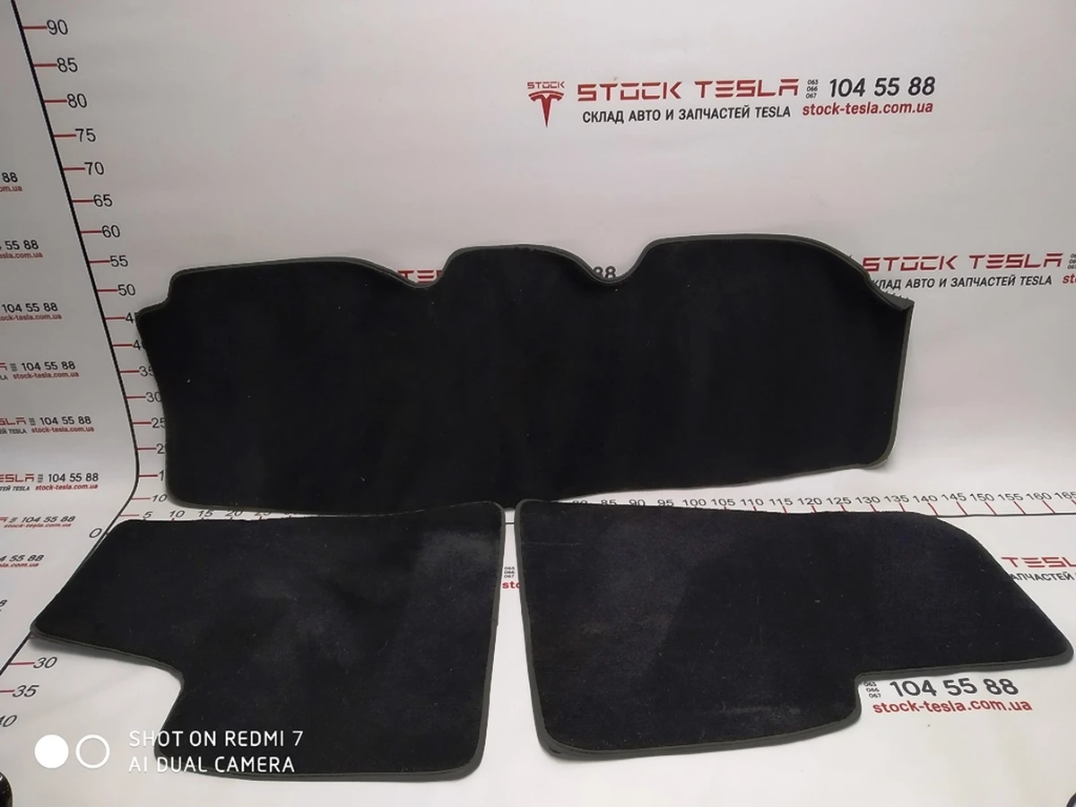 5 Набір килимків для підлоги салону (Прогумовані) Tesla model S, model S REST 1047686-00-C