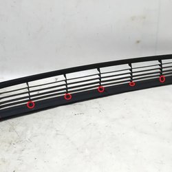 12 Решітка бампера нижня передня (пошкодження) Tesla Model X 1047734-00-F. 